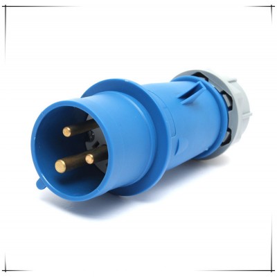 Blue Industrial Plug And Socket With Cover 16a 220v 240v